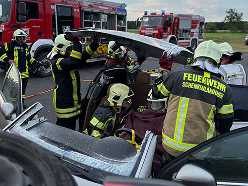 Rettungsöffnung über Dach